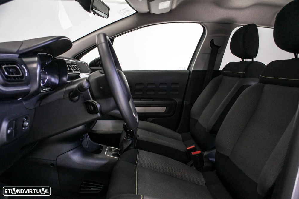 Citroën C3 1.2 PureTech C-Series - 12