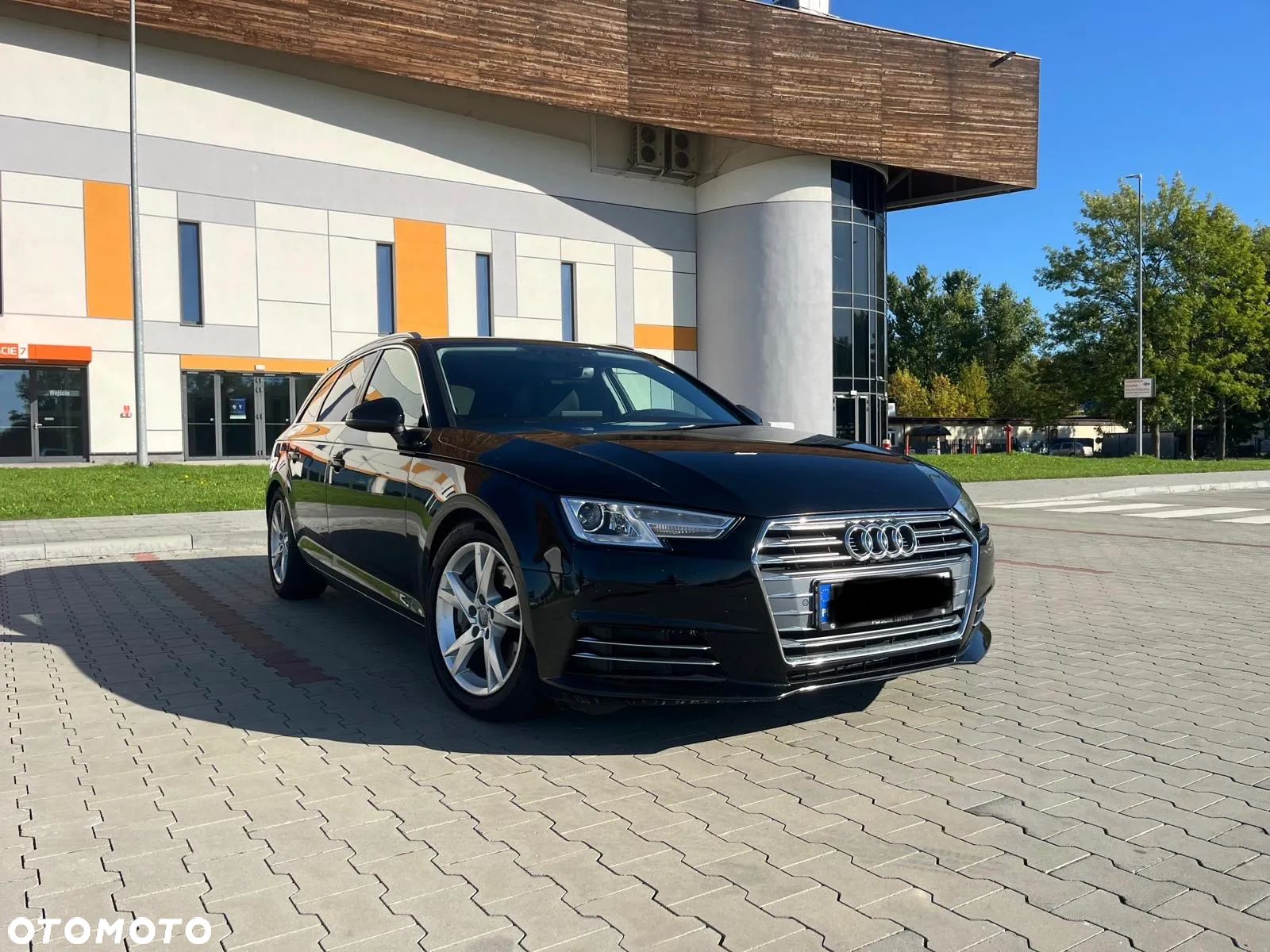 Audi A4 ver-avant-2-0-tdi-s-tronic - 1