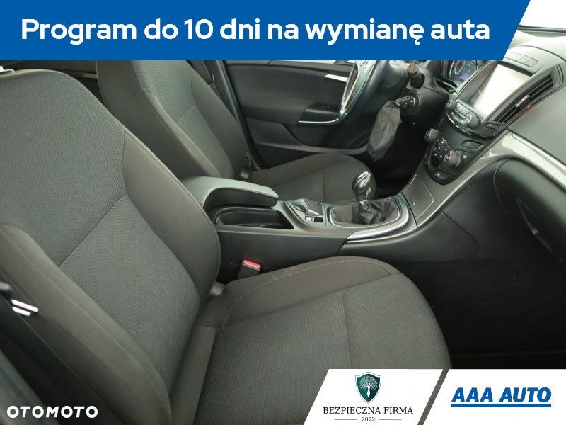 Opel Insignia - 9