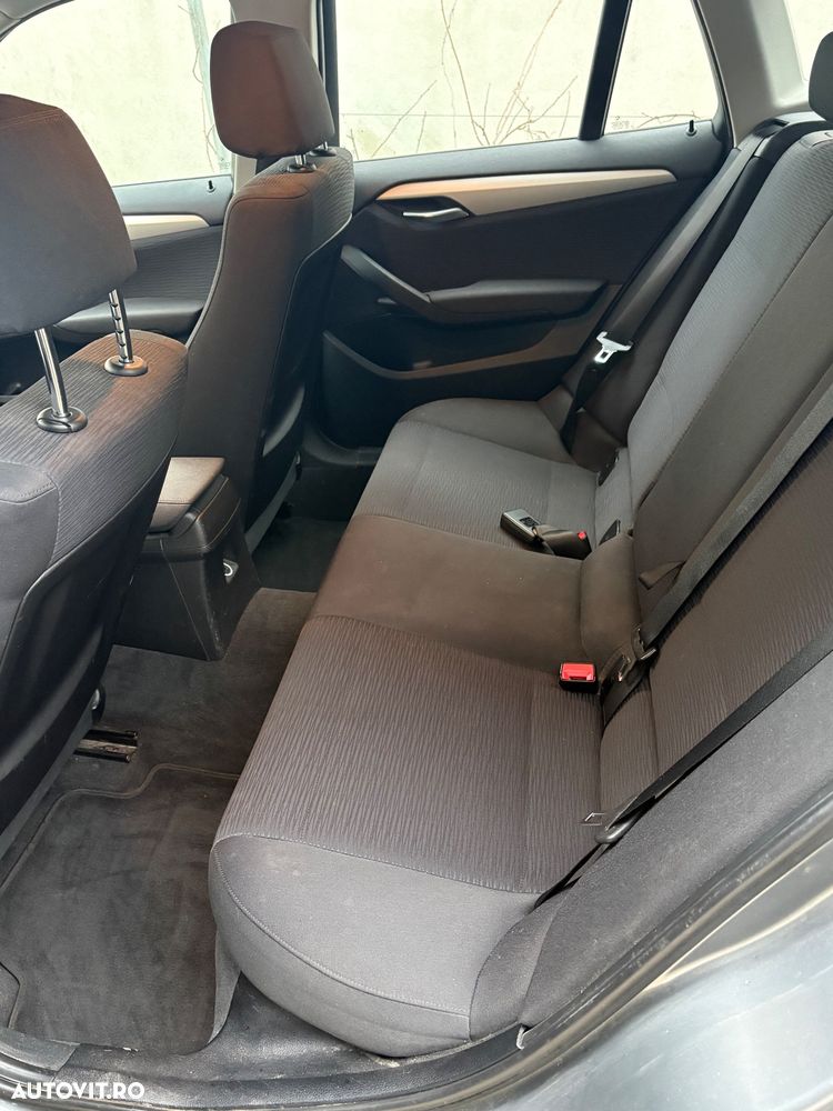 BMW X1 sDrive18d - 13