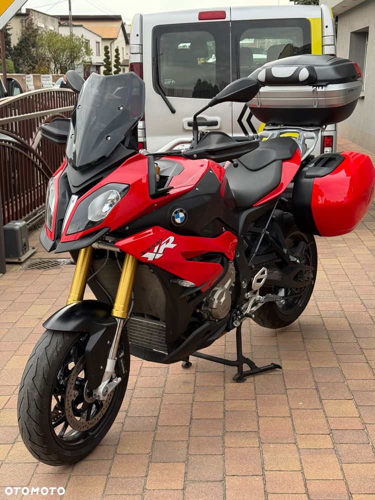 BMW XR - 1