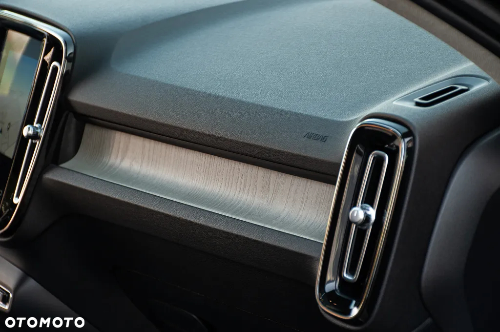 Volvo XC 40 D3 Inscription - 35