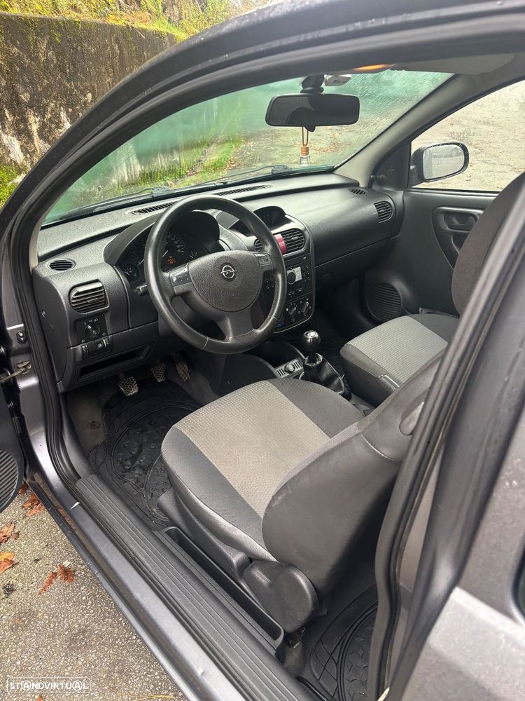 Opel Corsa 1.3 CDTI - 11