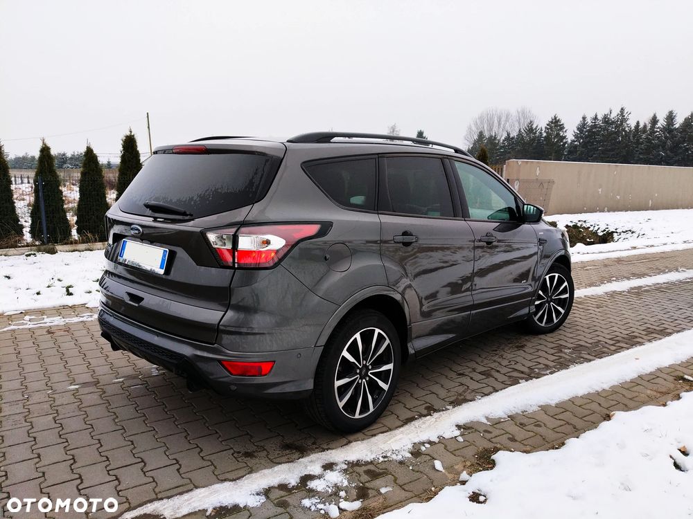Ford Kuga 2.0 TDCi 4x4 ST-Line - 6
