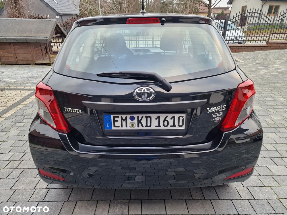 Toyota Yaris 1.33 Active - 9
