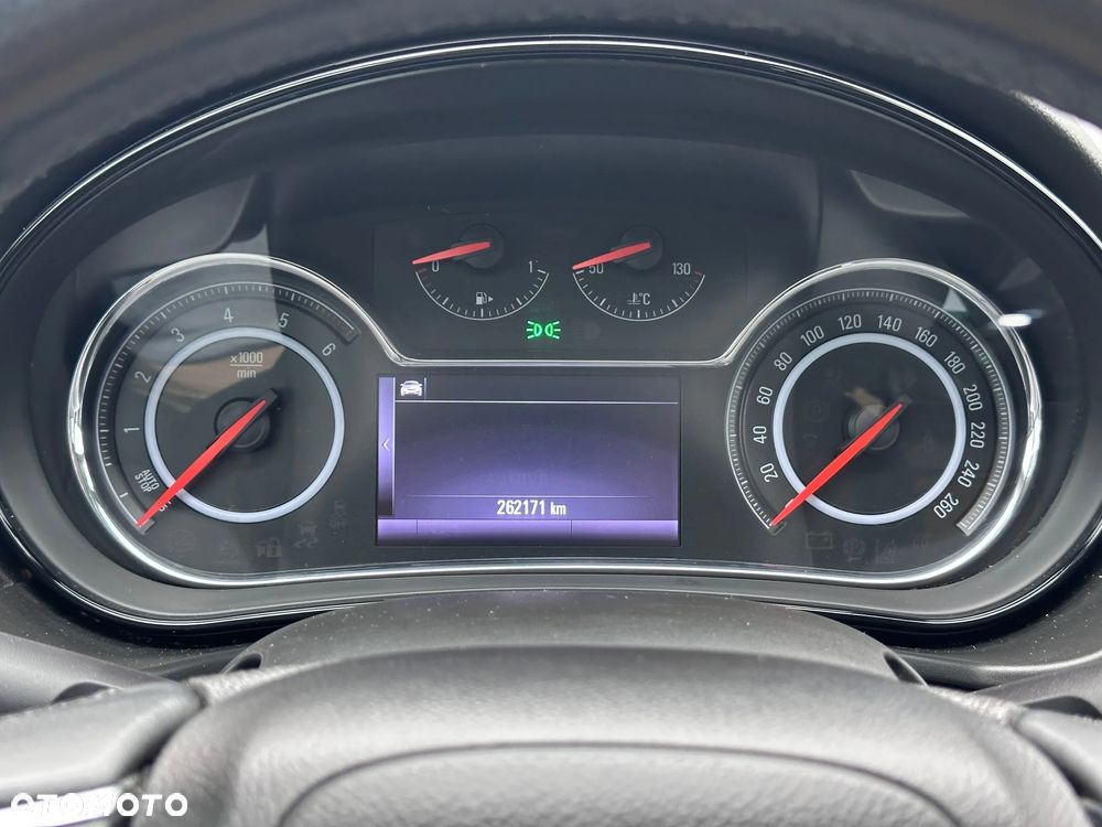 Opel Insignia CT 2.0 CDTI S&S - 17