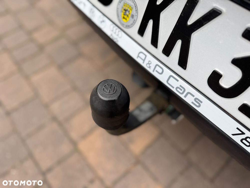 Volkswagen Golf 1.4 TSI DSG United - 25
