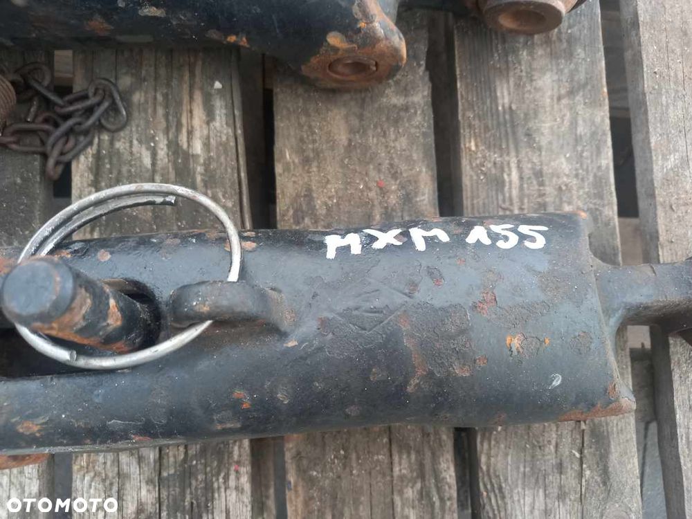 Odciąg automatyczny Case MXM155 - 3