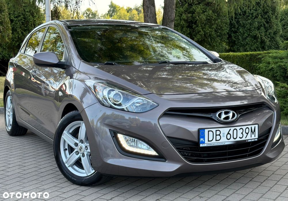 Hyundai i30 1.4 Fifa World Cup Edition - 23