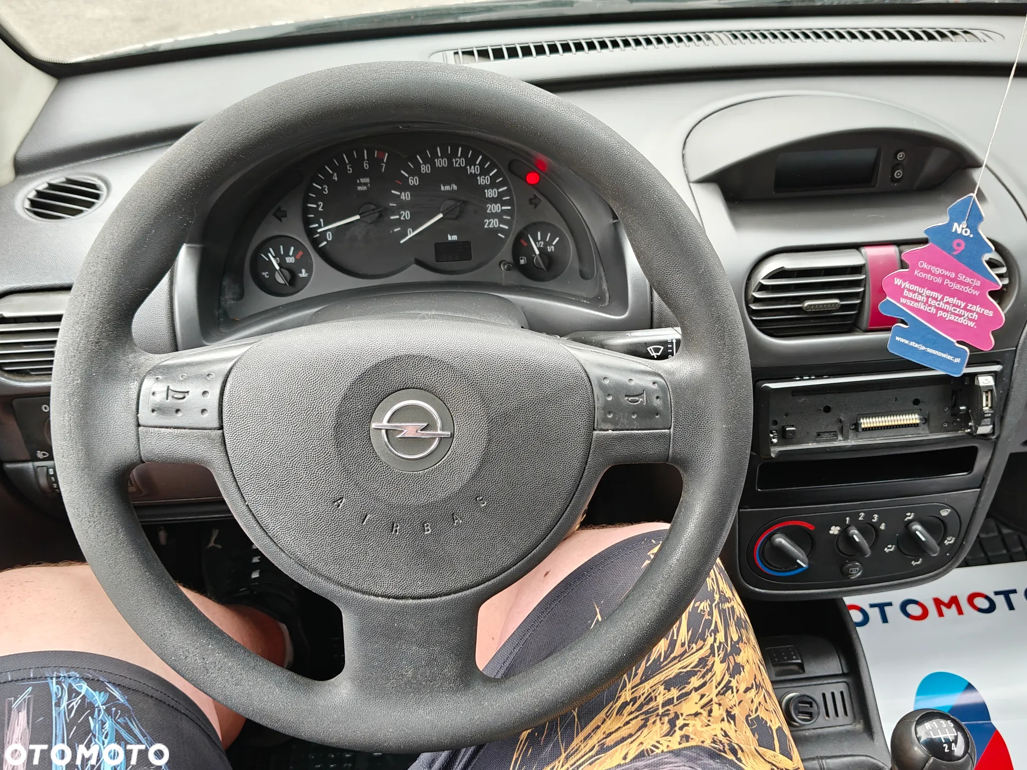 Opel Corsa 1.2 16V Cosmo - 20