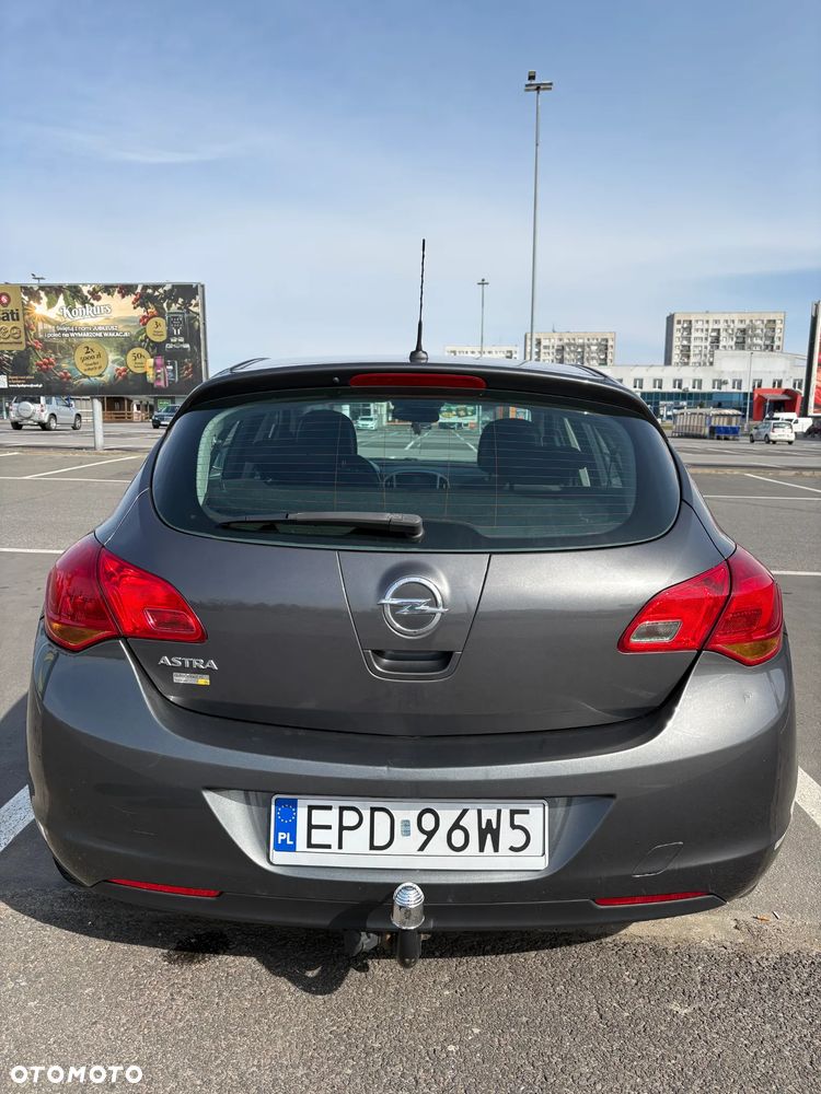 Opel Astra 1.6 Active - 10