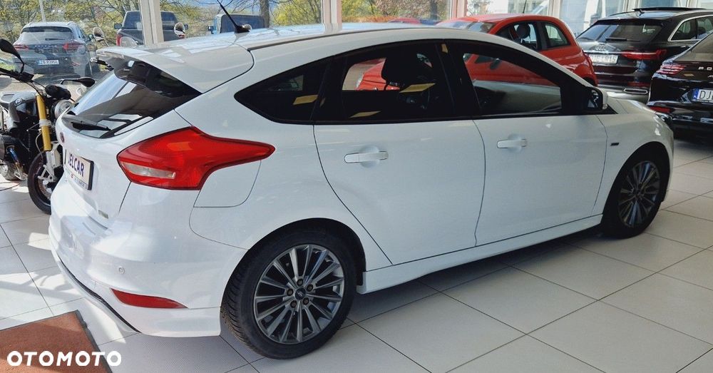 Ford Focus - 3
