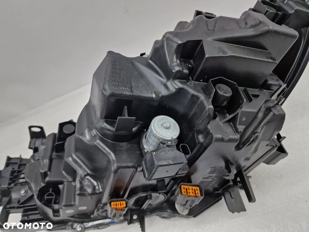 MAZDA 6 GJ LIFT 15- PRAWA LED LAMPA PRZEDNIA PRZÓD , NR AUKCJI LA283 - 21