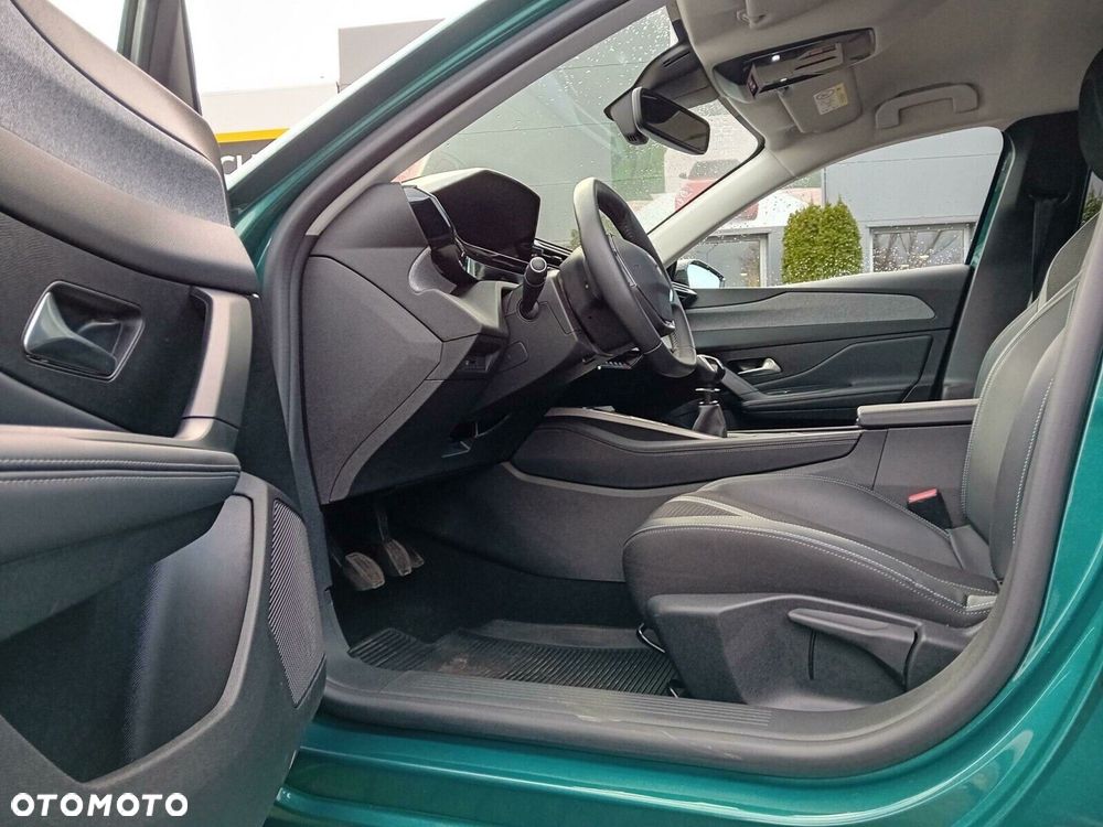 Peugeot 308 - 13