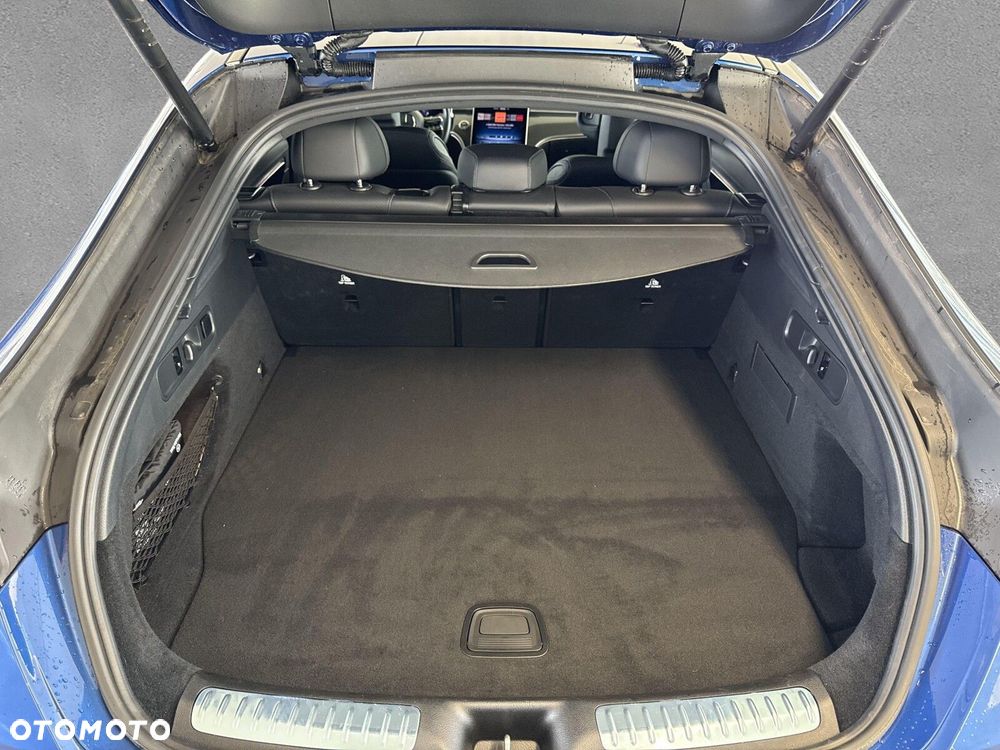 Mercedes-Benz GLC - 26