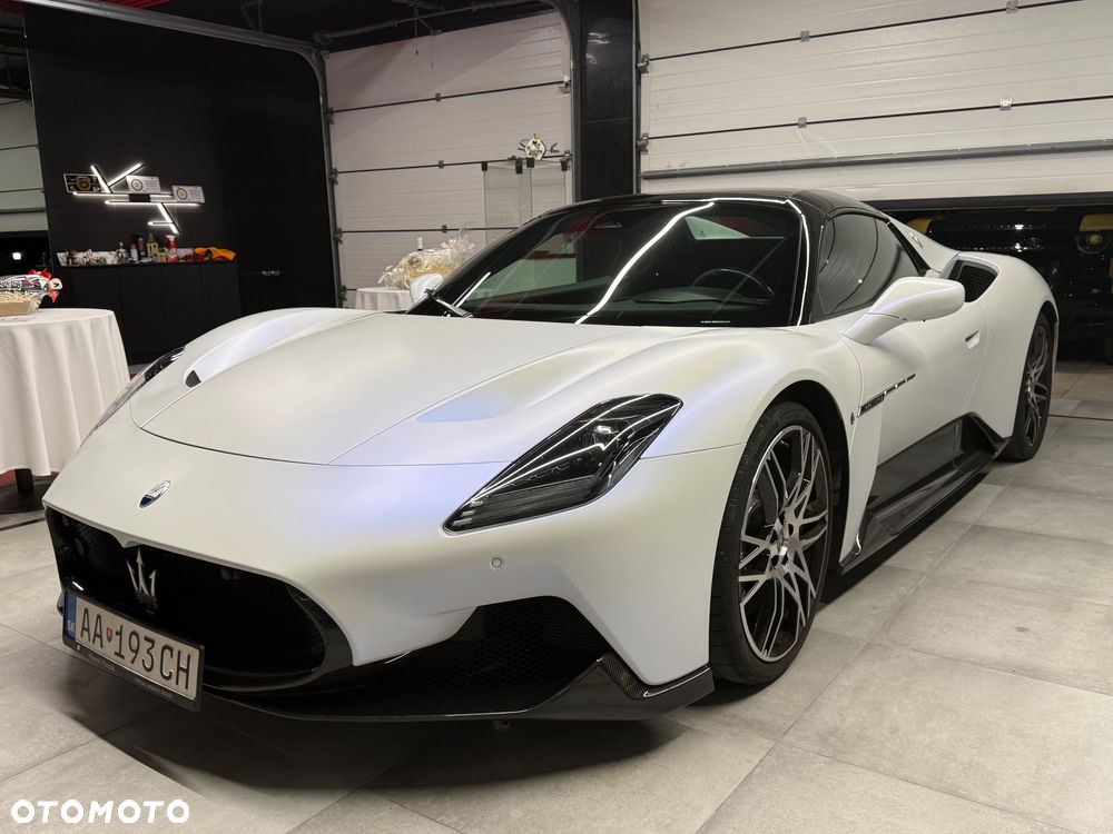 Maserati MC20 Cielo - 14