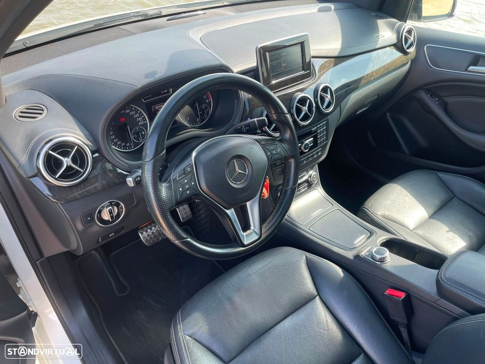 Mercedes-Benz B 180 CDI BE Fleet Pack Aut.107g - 11