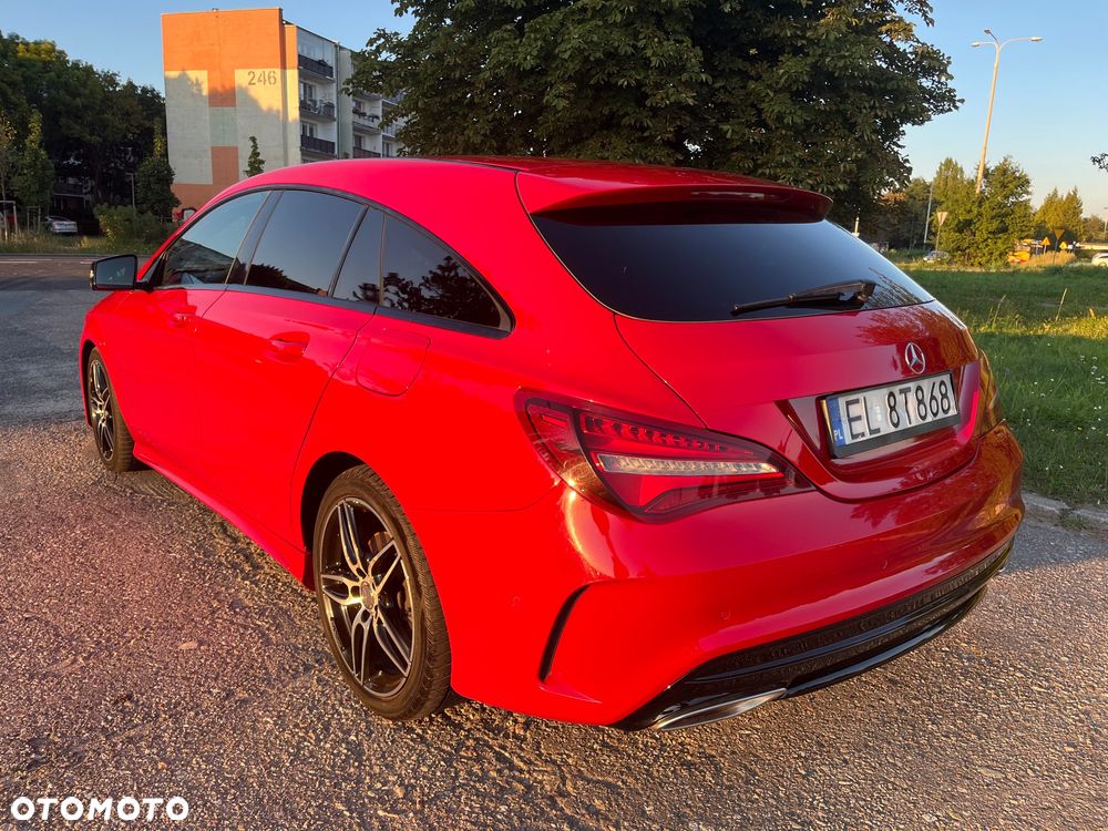 Mercedes-Benz CLA 220 4-Matic AMG Line - 4