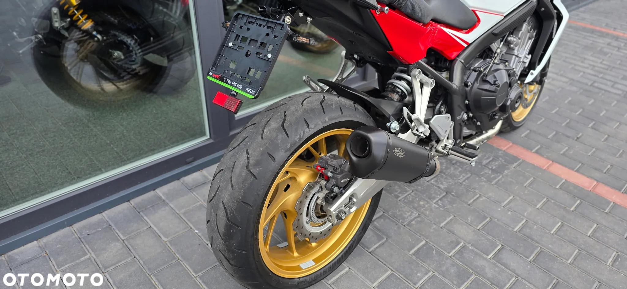 Honda CB - 23