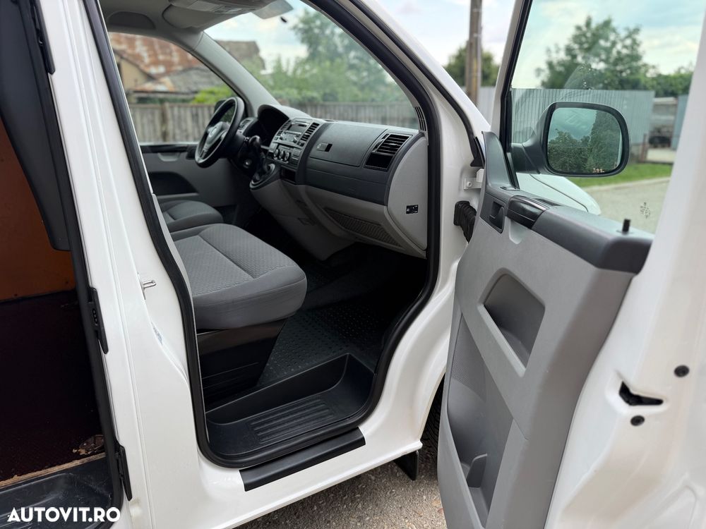 Volkswagen Transporter - 10