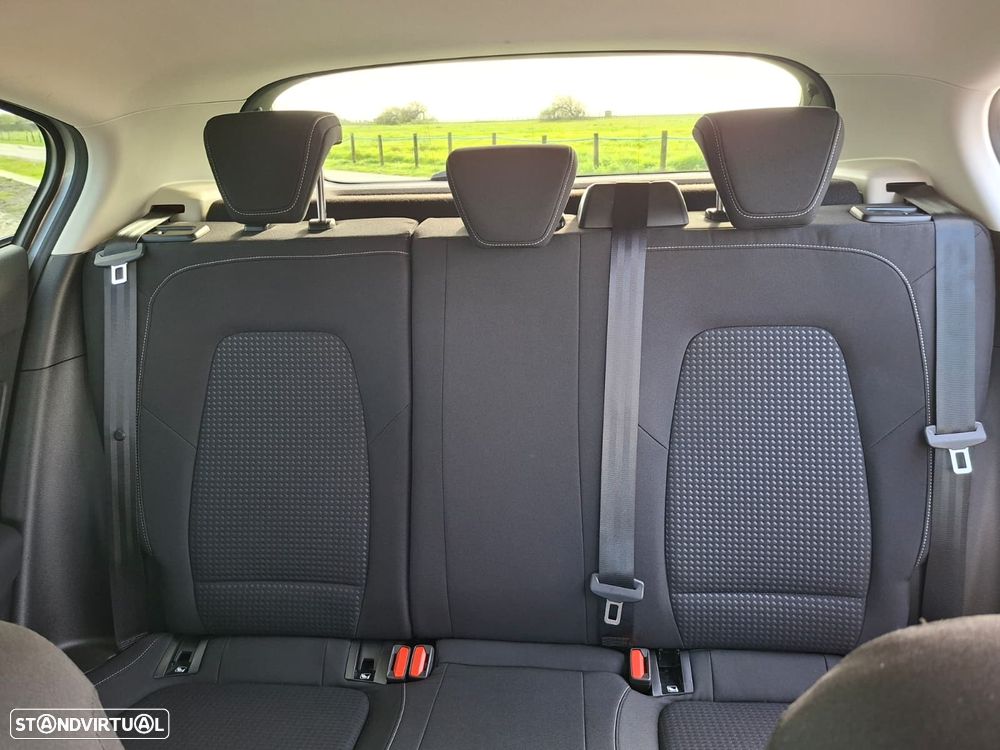 Ford Focus 1.5 TDCi ECOBlue Business - 24
