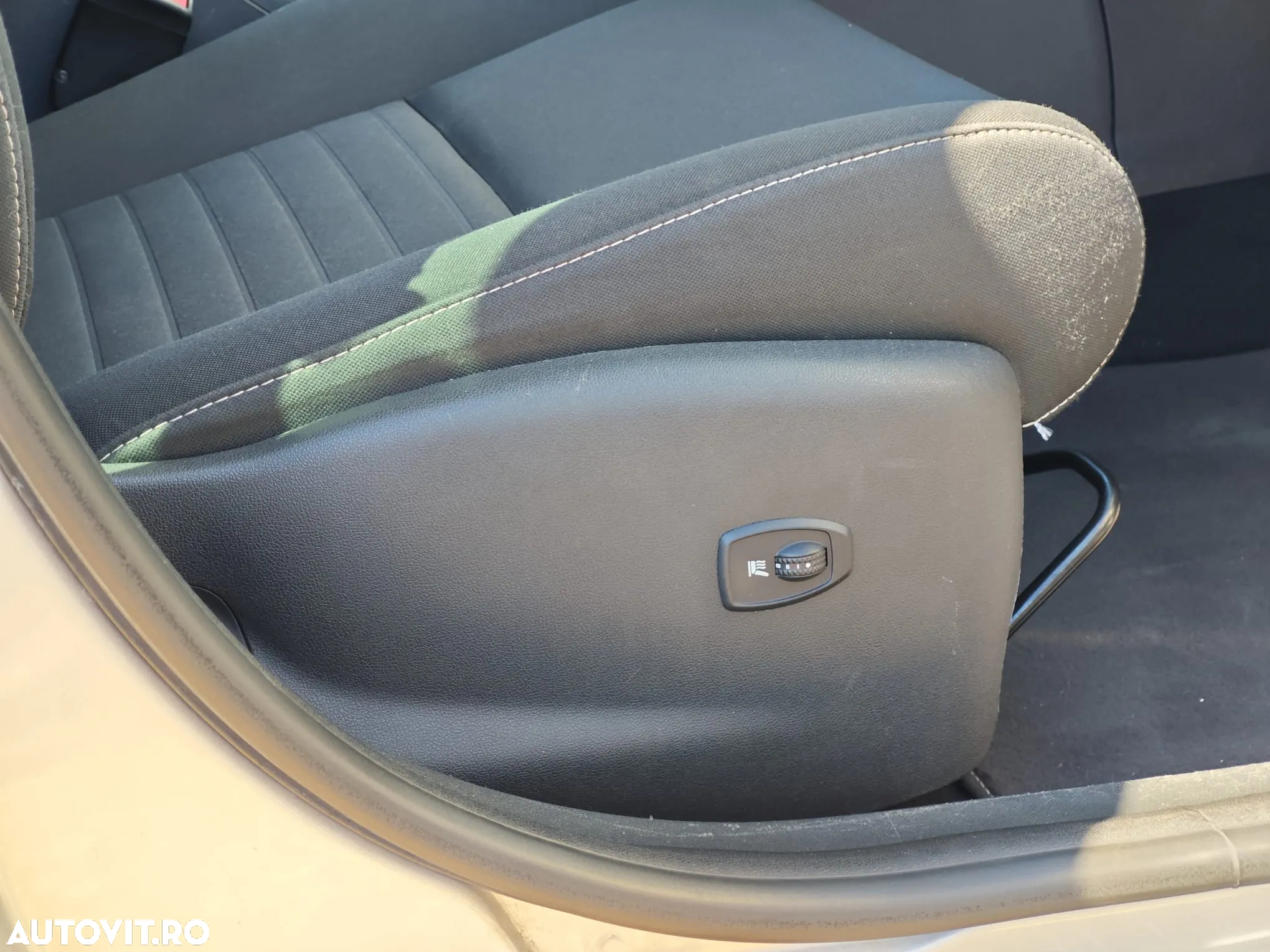 Renault Megane dCi 110 FAP LIMITED - 9
