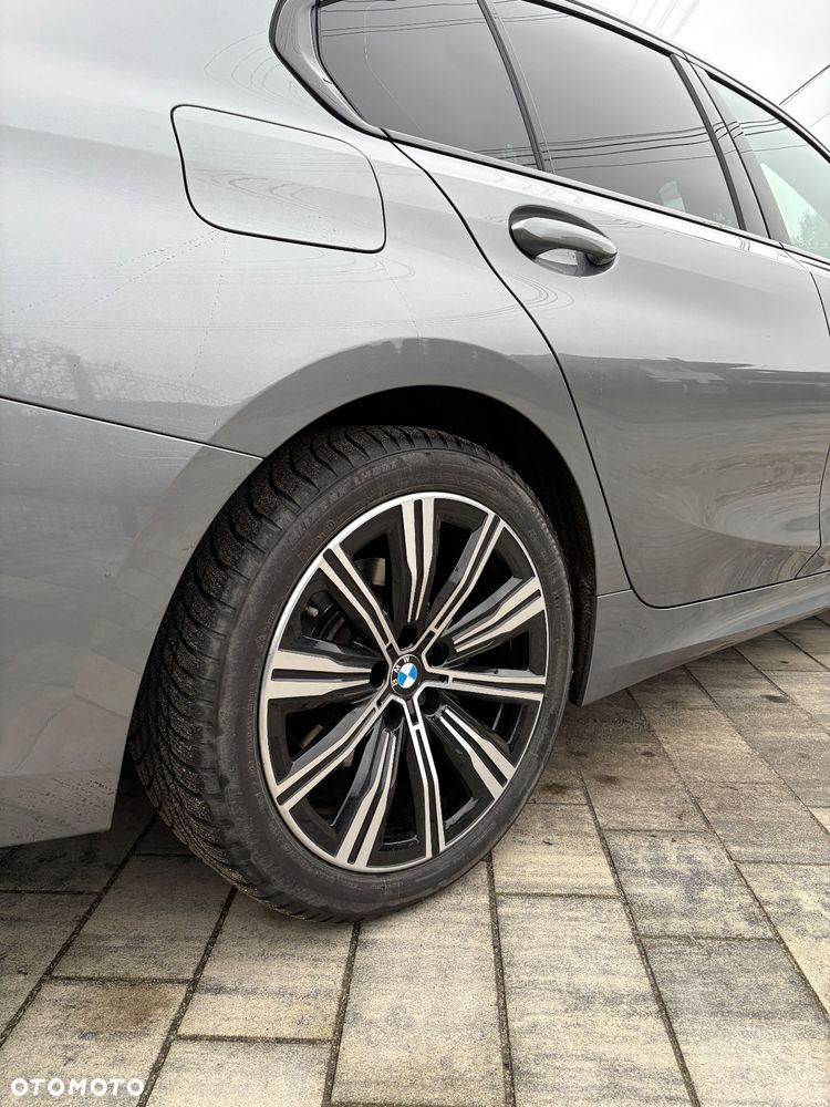 BMW Seria 3 318i Sport Line - 5
