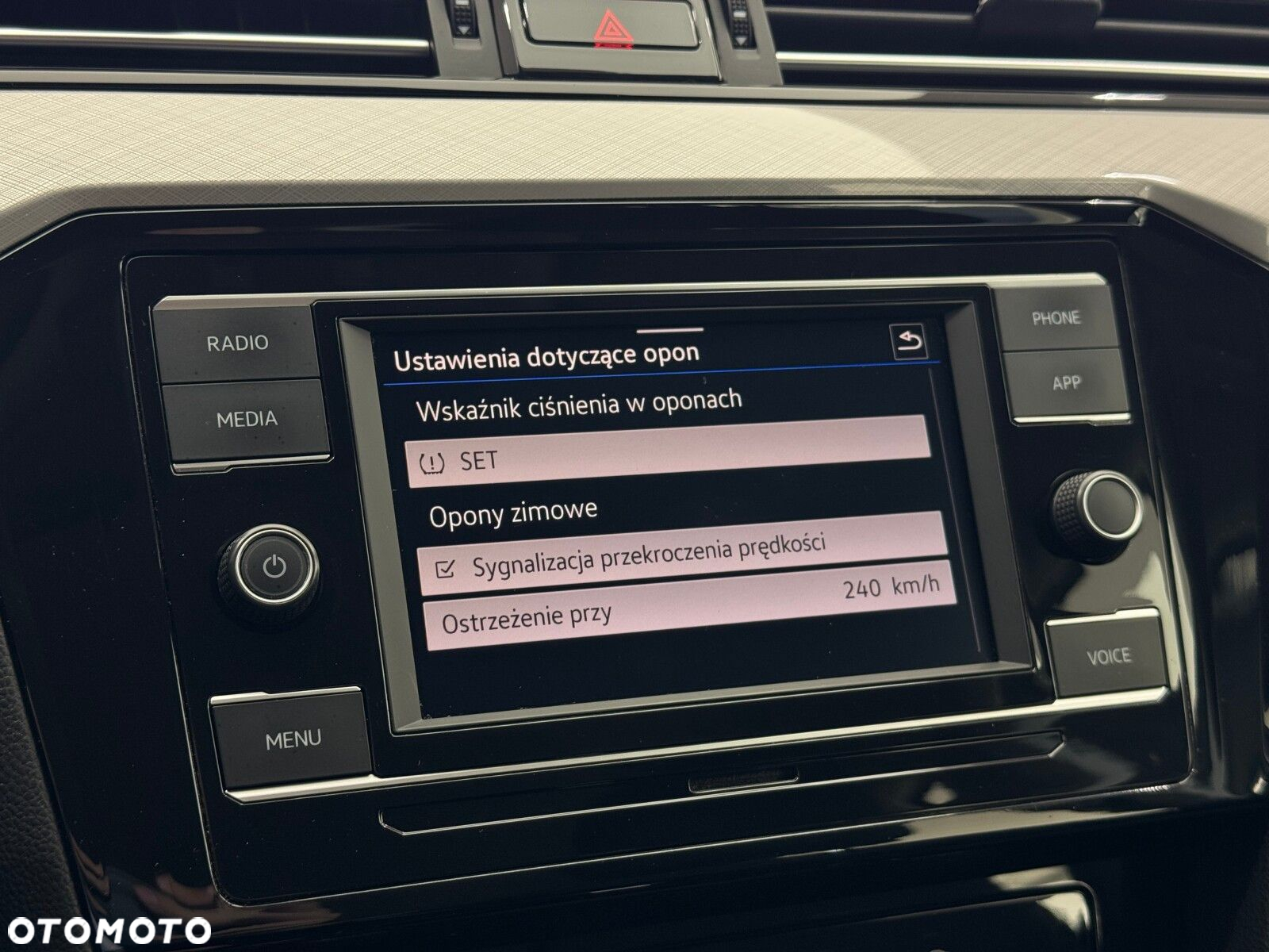 Volkswagen Passat 2.0 TDI EVO Business DSG - 29