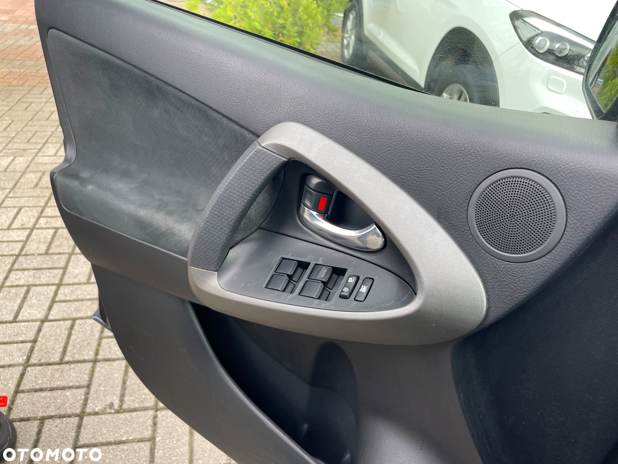 Toyota RAV4 2.0 4x4 Multidrive S Sol - 23