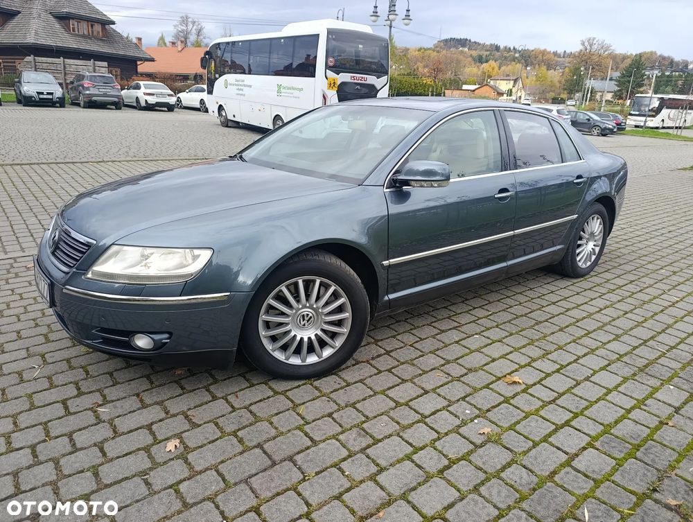 Volkswagen Phaeton - 2