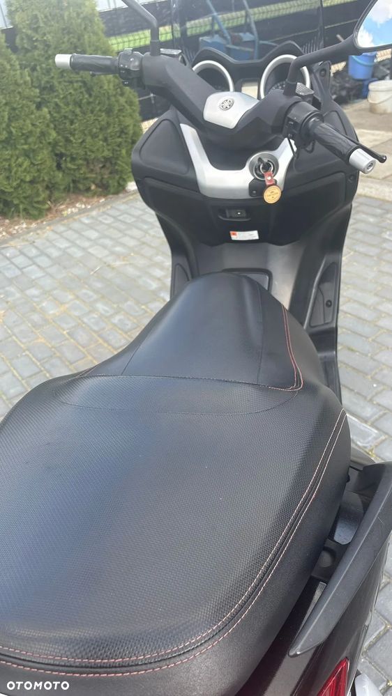Yamaha X-max - 6