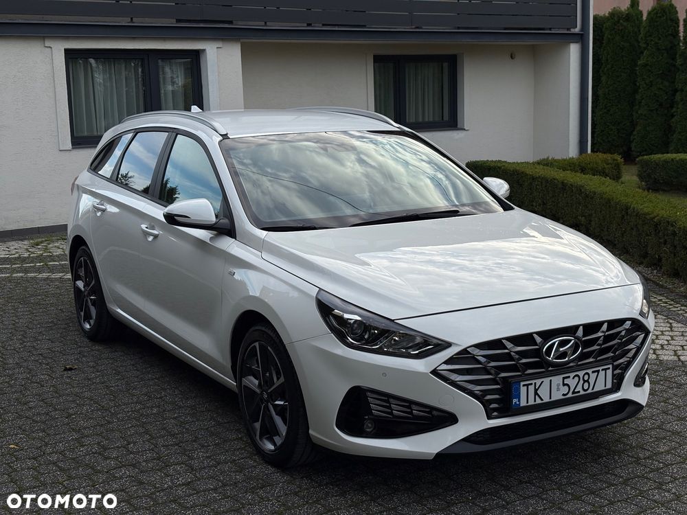 Hyundai i30 Kombi 1.5 T-GDI 48V-Hybrid Prime - 2