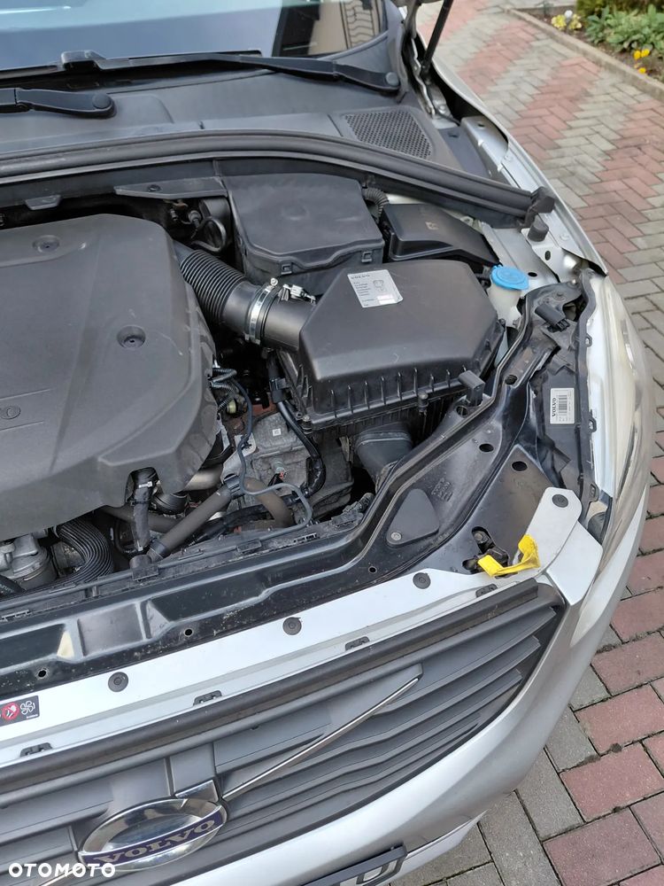 Volvo XC 60 D3 Drive-E Momentum - 15