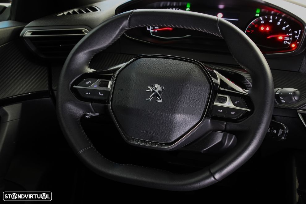 Peugeot 2008 1.2 PureTech Active Pack - 15