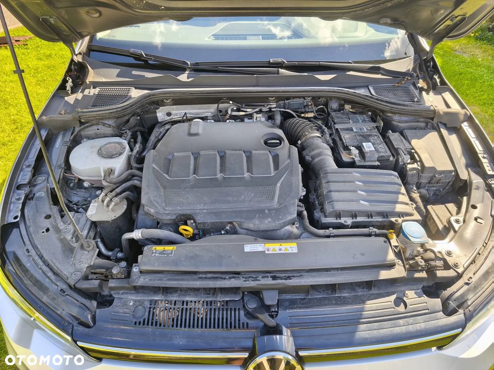 Volkswagen Golf 2.0 TDI Life - 29
