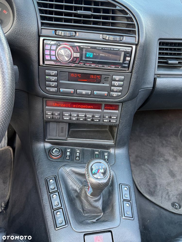 BMW Seria 3 320Ci - 22