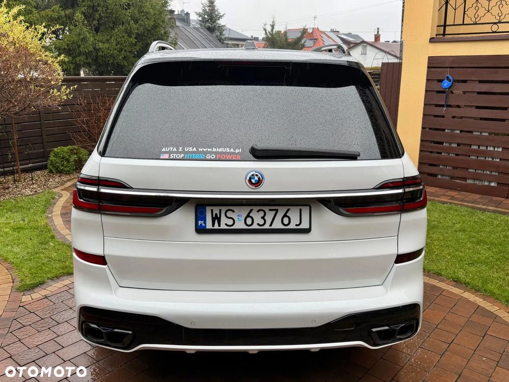BMW X7 M60i xDrive - 9