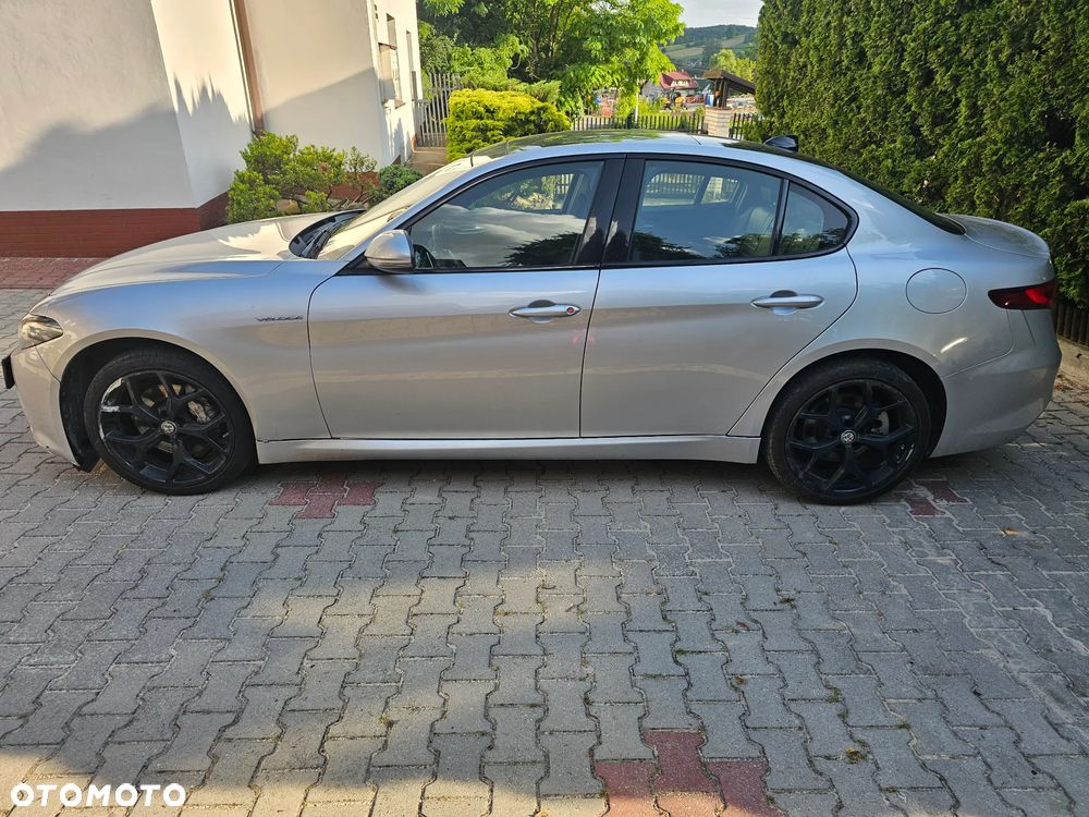 Alfa Romeo Giulia 2.0 Turbo 16V AT8-Q4 Veloce Ti - 15