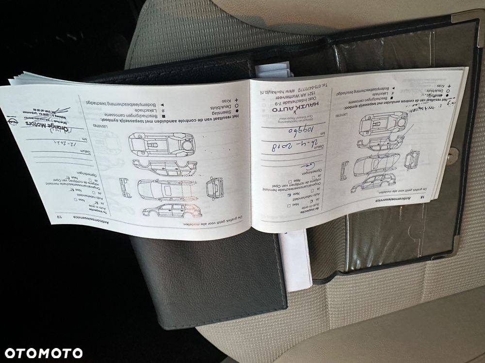 Opel Insignia 1.6 Turbo Cosmo - 29