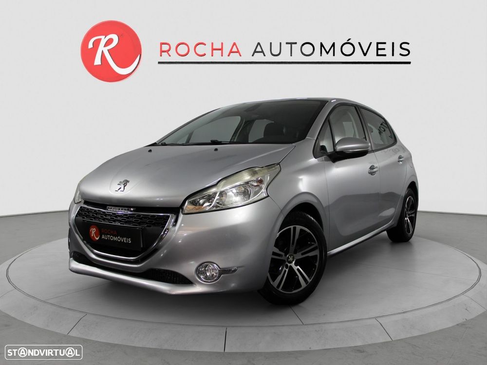 Peugeot 208 1.6 e-HDi Active - 1