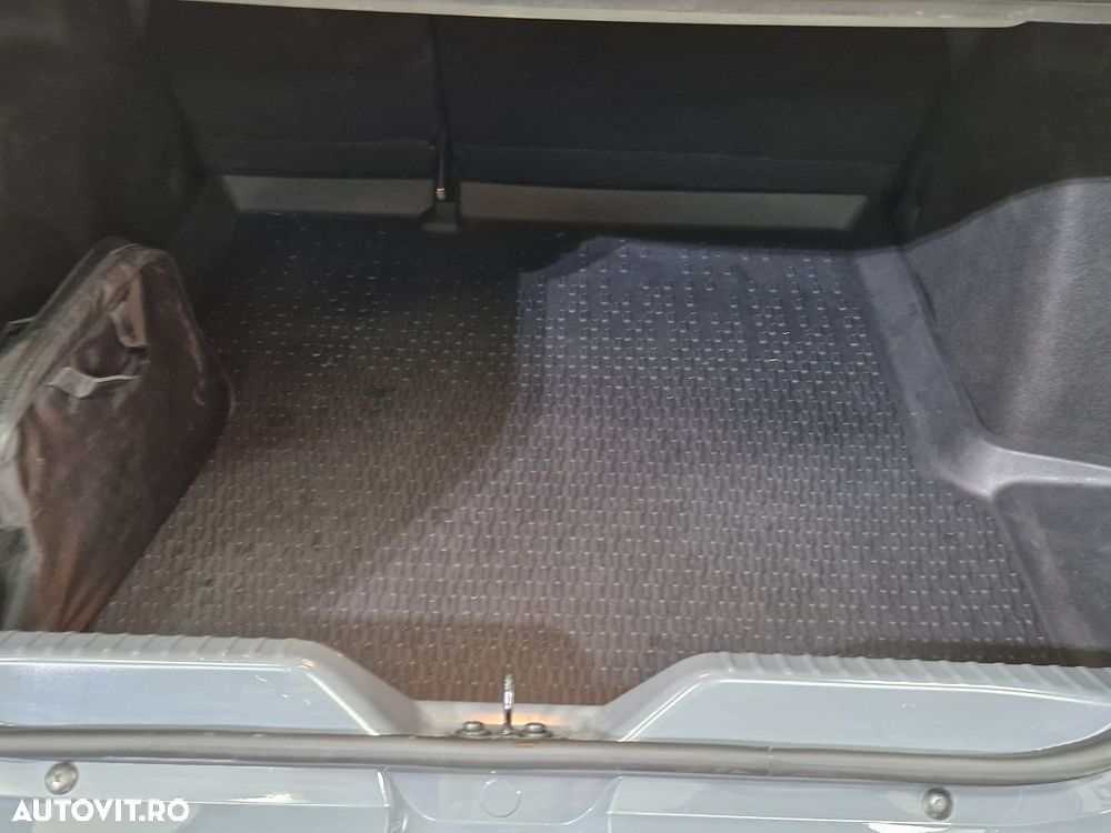 DACIA Logan 2023 — imagine 5