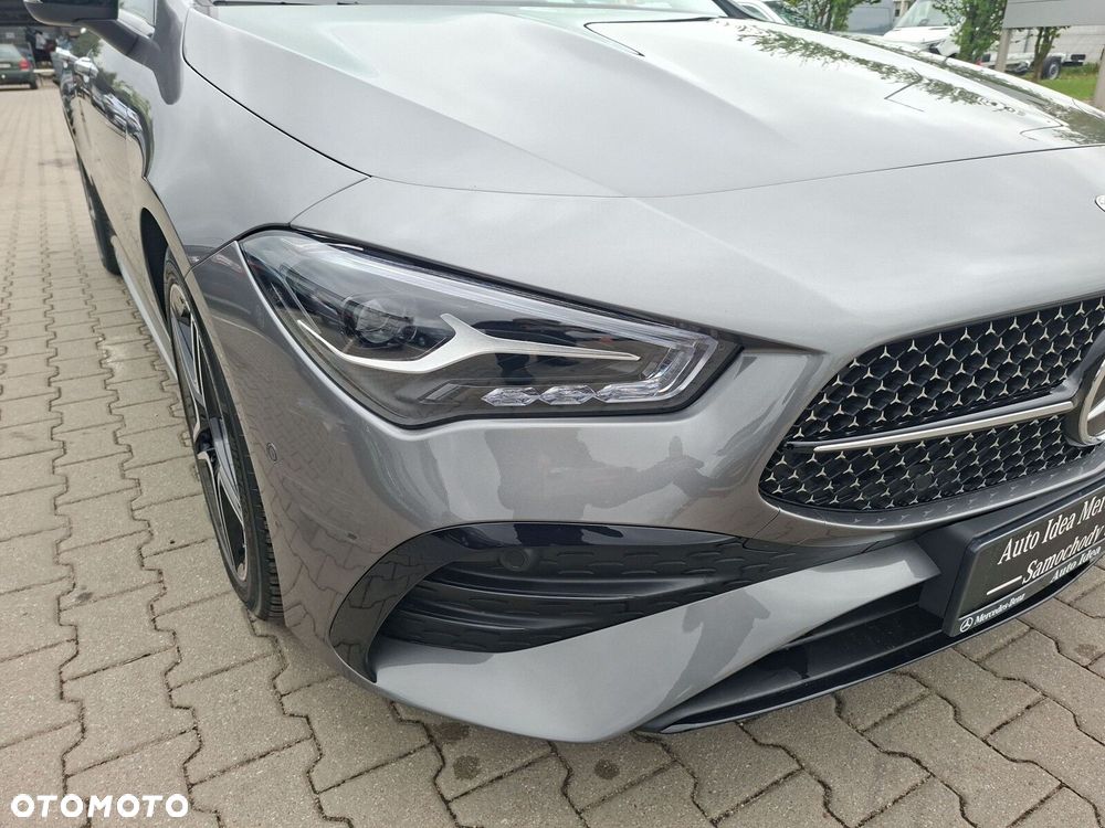 Mercedes-Benz CLA - 17