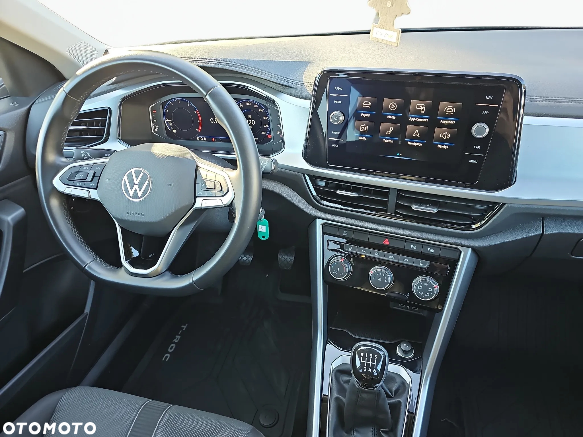 Volkswagen T-Roc 1.5 TSI Life - 17