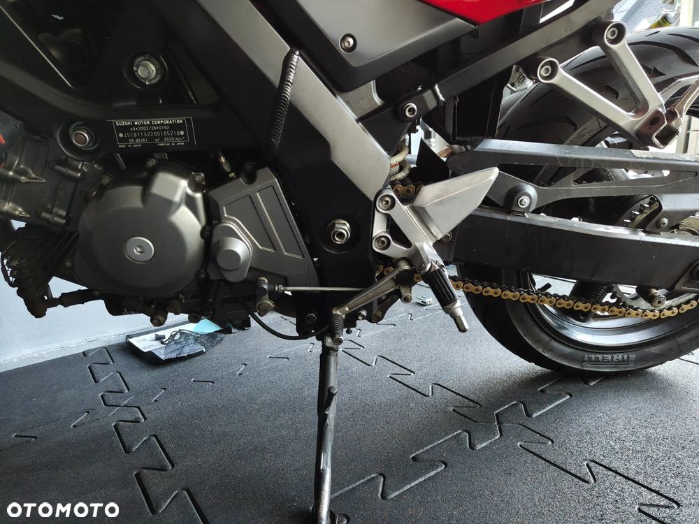 Suzuki SV - 7