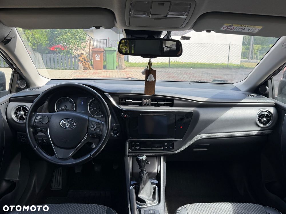 Toyota Corolla 1.6 Prestige EU6 - 5