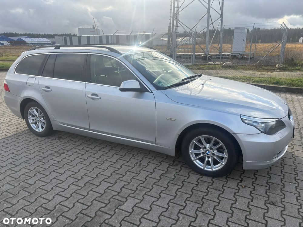 BMW Seria 5 520d Edition Exclusive - 3