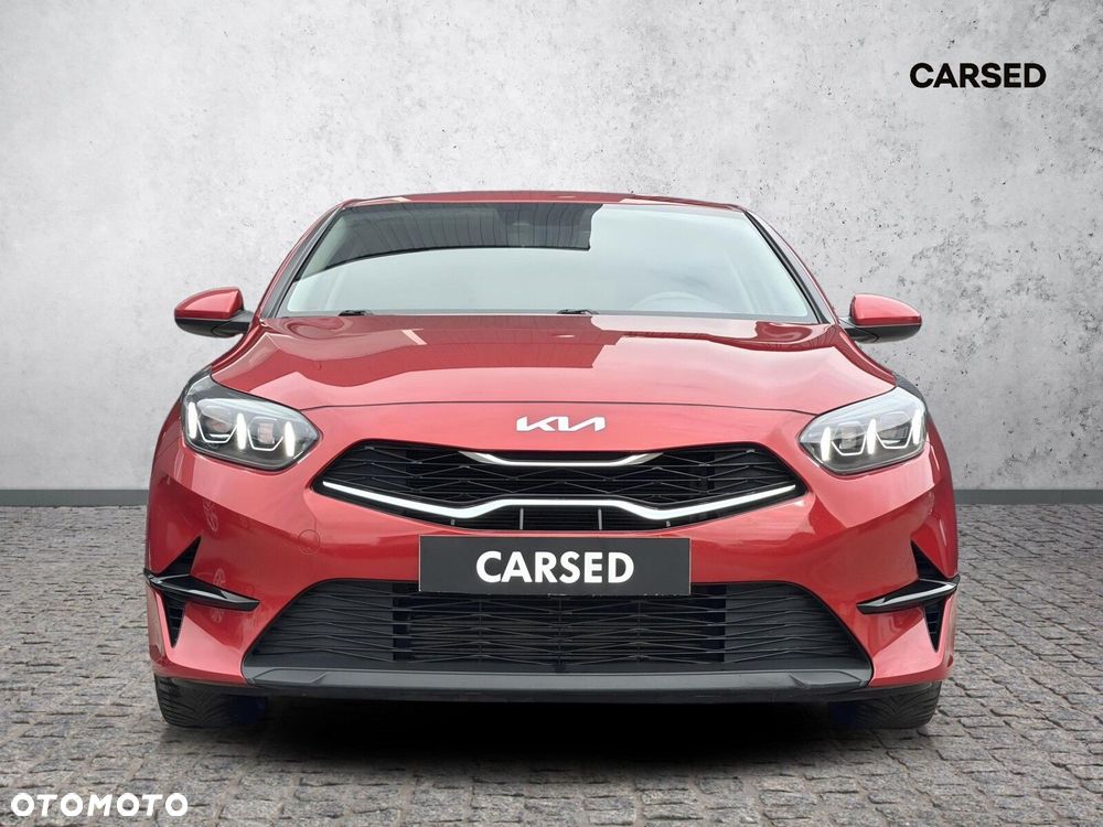 Kia Ceed - 4