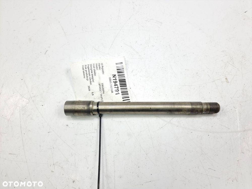 Ośka tył motor Triumph Street Triple 765 RS 2020r. - 1