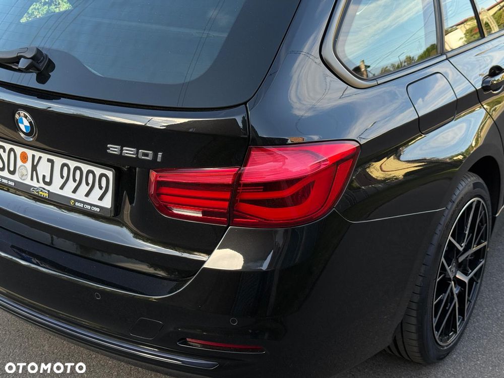 BMW Seria 3 320i GPF xDrive Sport Line Shadow - 11