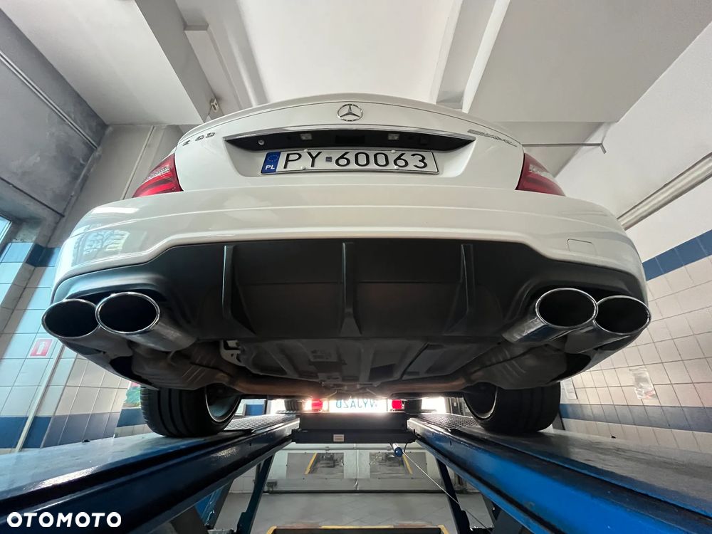 Mercedes-Benz Klasa C 63 AMG AMG SPEEDSHIFT MCT - 28